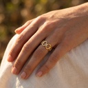 Foto Modelo Realista