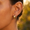 Foto Modelo Realista