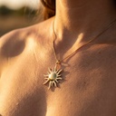 Foto Modelo Realista