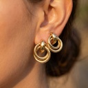 Foto Modelo Realista