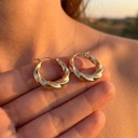 Foto Modelo Realista