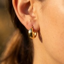 Foto Modelo Realista