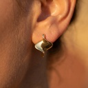 Foto Modelo Realista