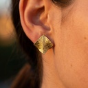 Foto Modelo Realista