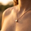 Foto Modelo Realista