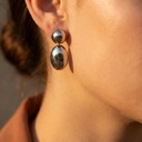 Foto Modelo Realista