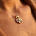 Foto Modelo Realista