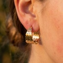 Foto Modelo Realista