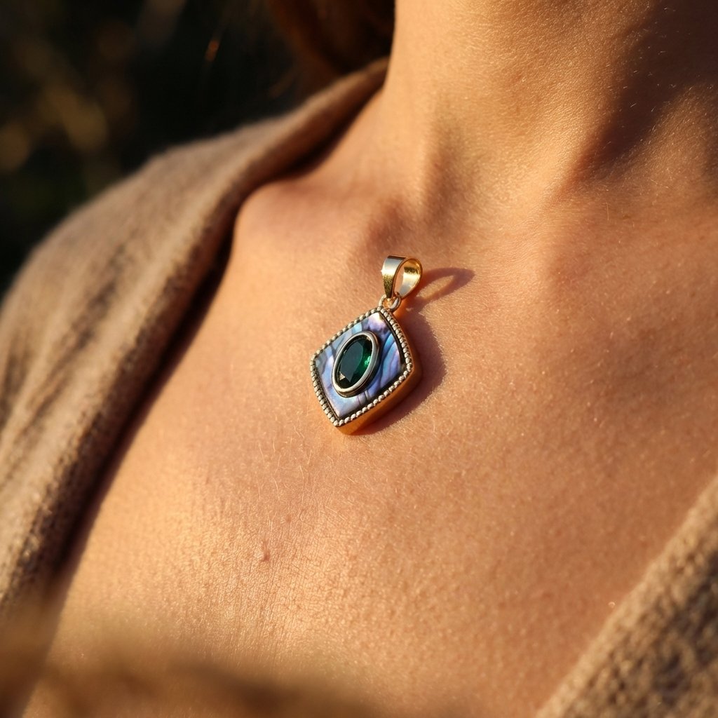 Foto Modelo Realista