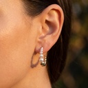 Foto Modelo Realista