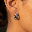 Foto Modelo Realista