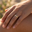 Foto Modelo Realista