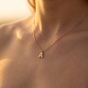 Foto Modelo Realista