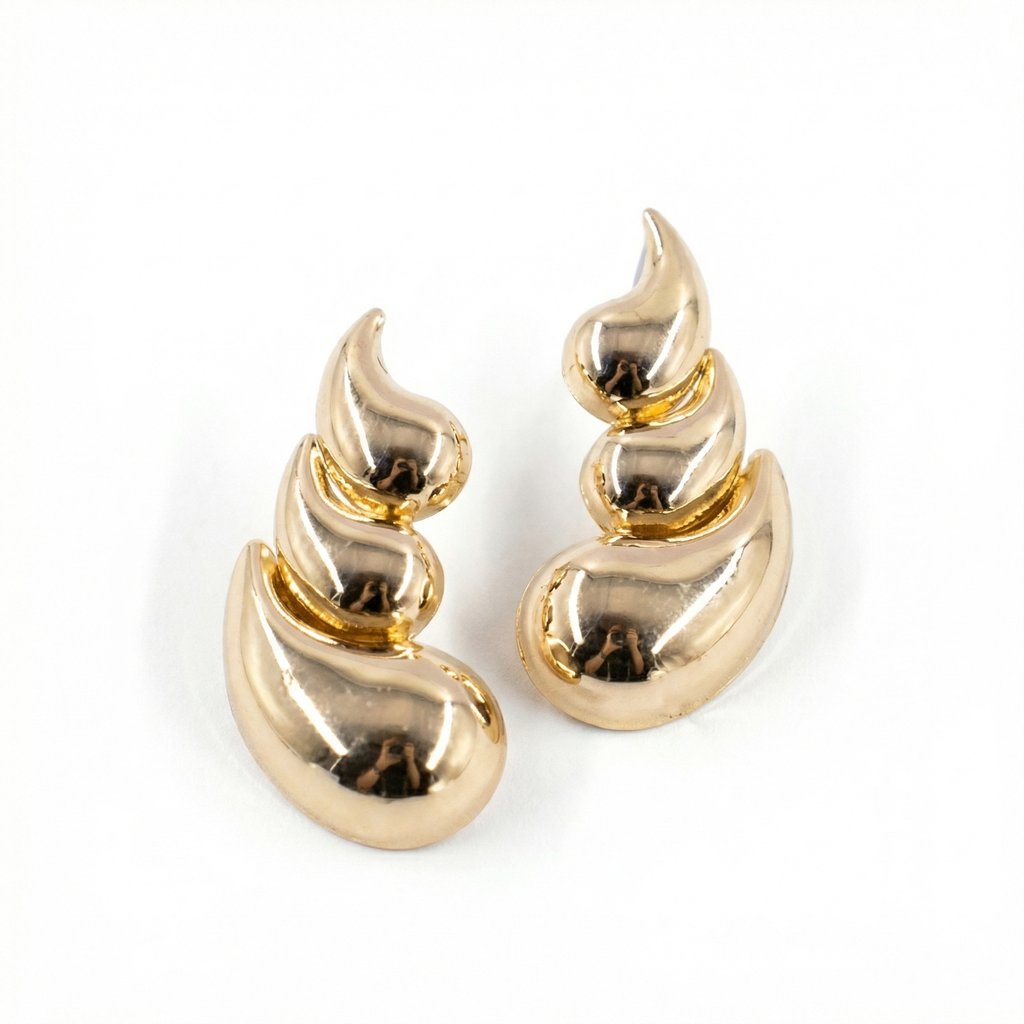 [AR-426] Arete Chapa de oro 18K · AR-426