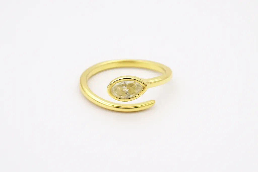 [AN-384] Anillo Chapa de oro 18K · AN-384