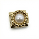 Charm · CHA-104